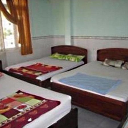 Nam Phuong Hostel Вунгтау Экстерьер фото